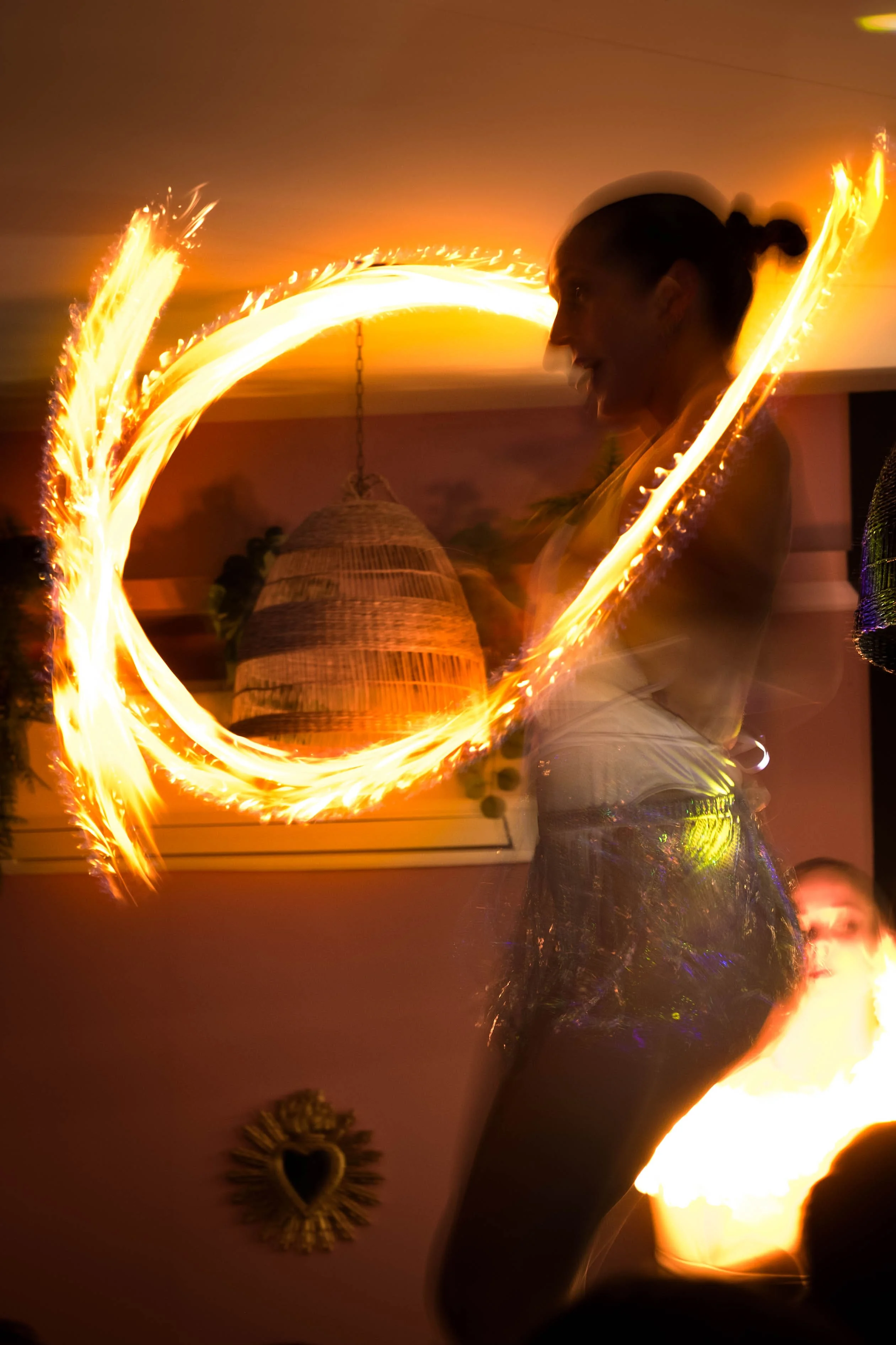 Soirée corporate - Décor élégant avec éclairage tamisé